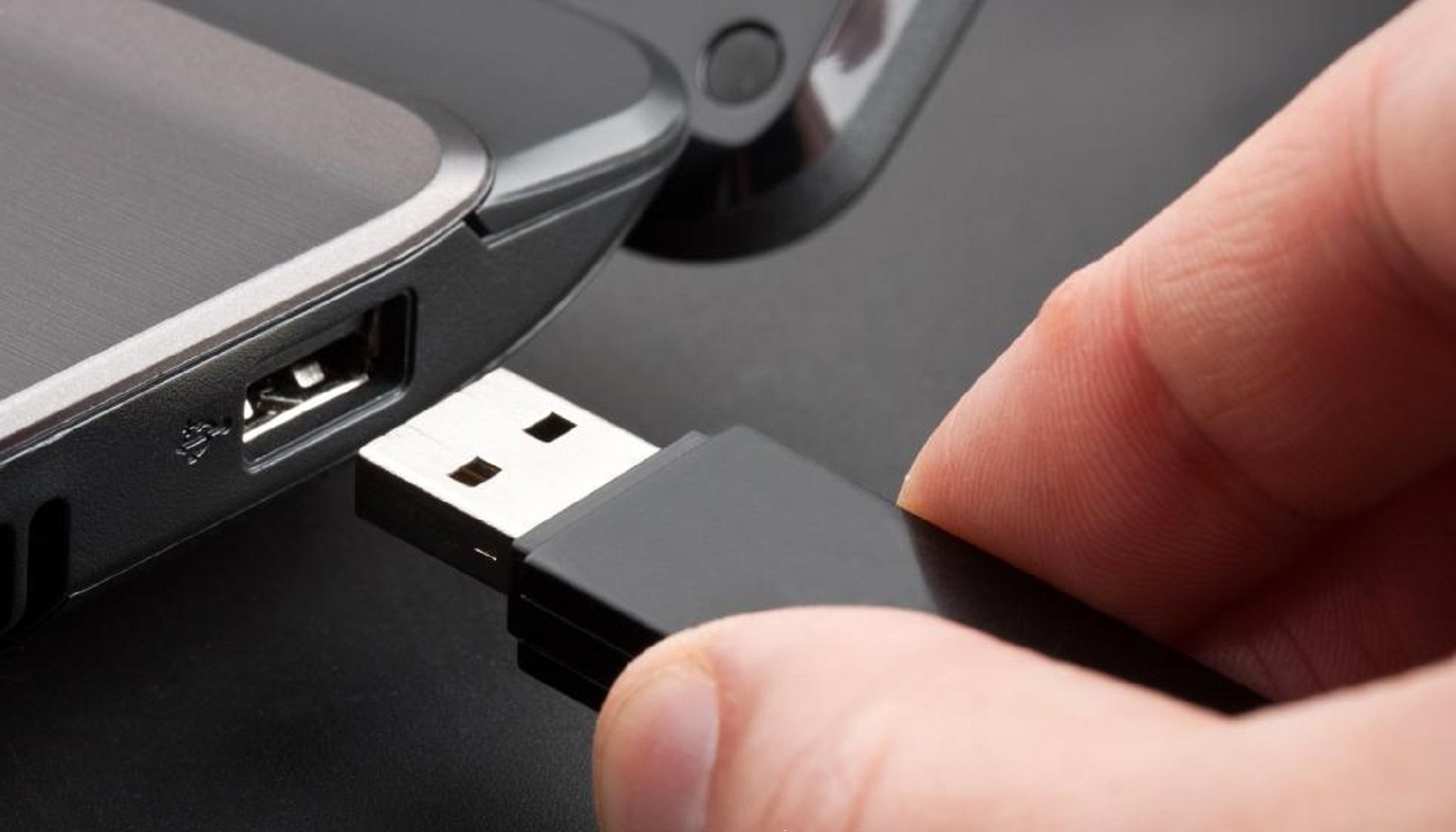L’inventore della USB spiega perché il connettore non è nato reversibile