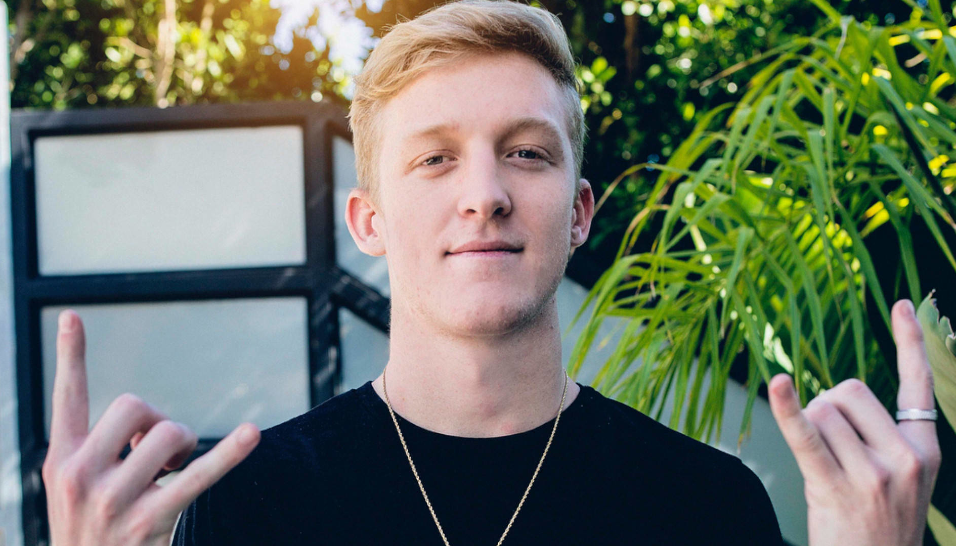 Fortnite: Tfue insulta in diretta Epic Games, ecco perché