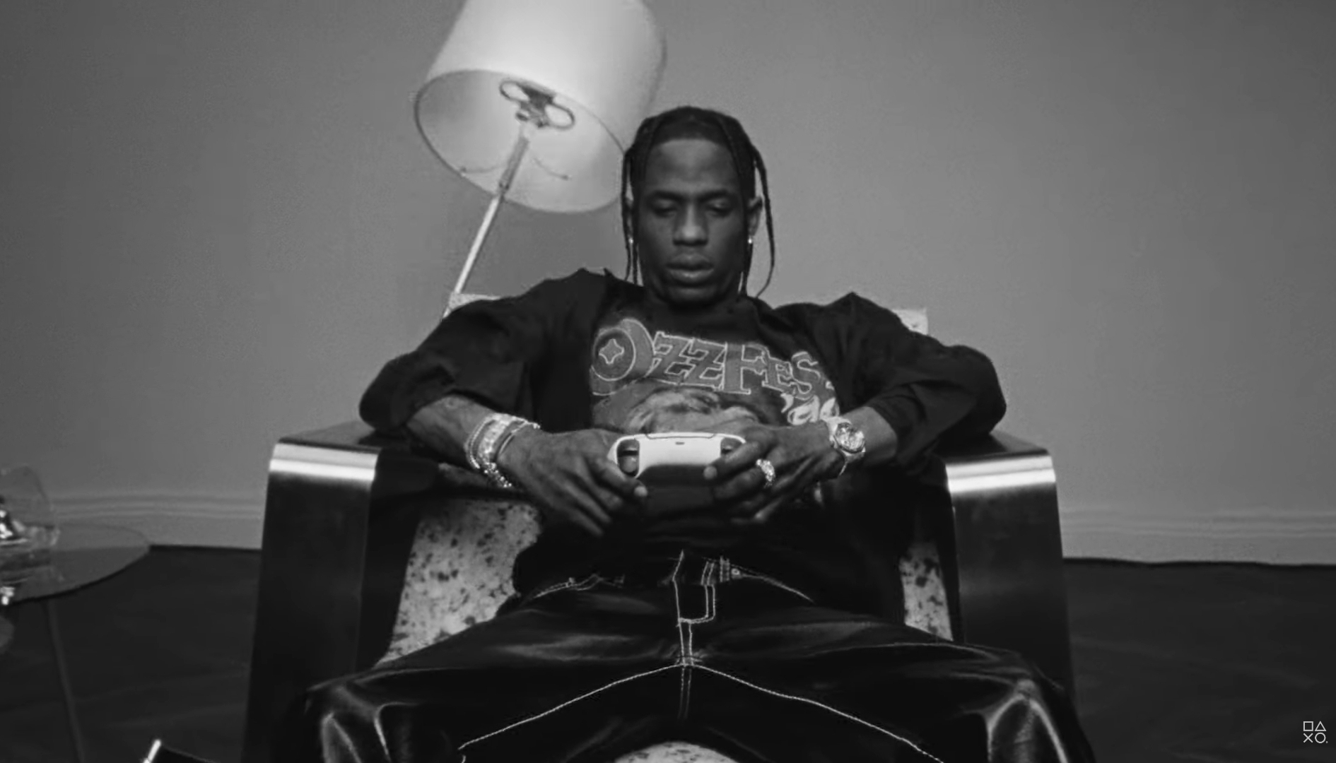 Sony avvia una partnership con Travis Scott