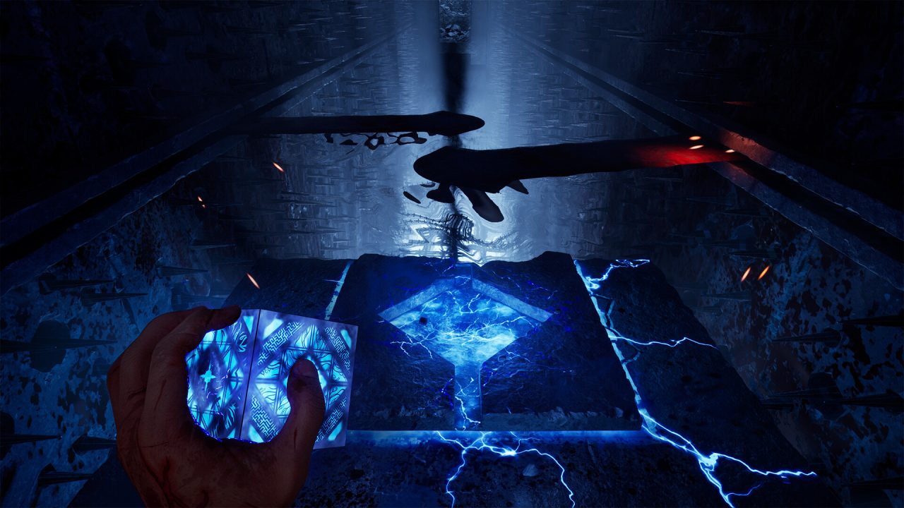 La scatola rompicapo sprigiona energia blu in Hellraiser: Revival su PC