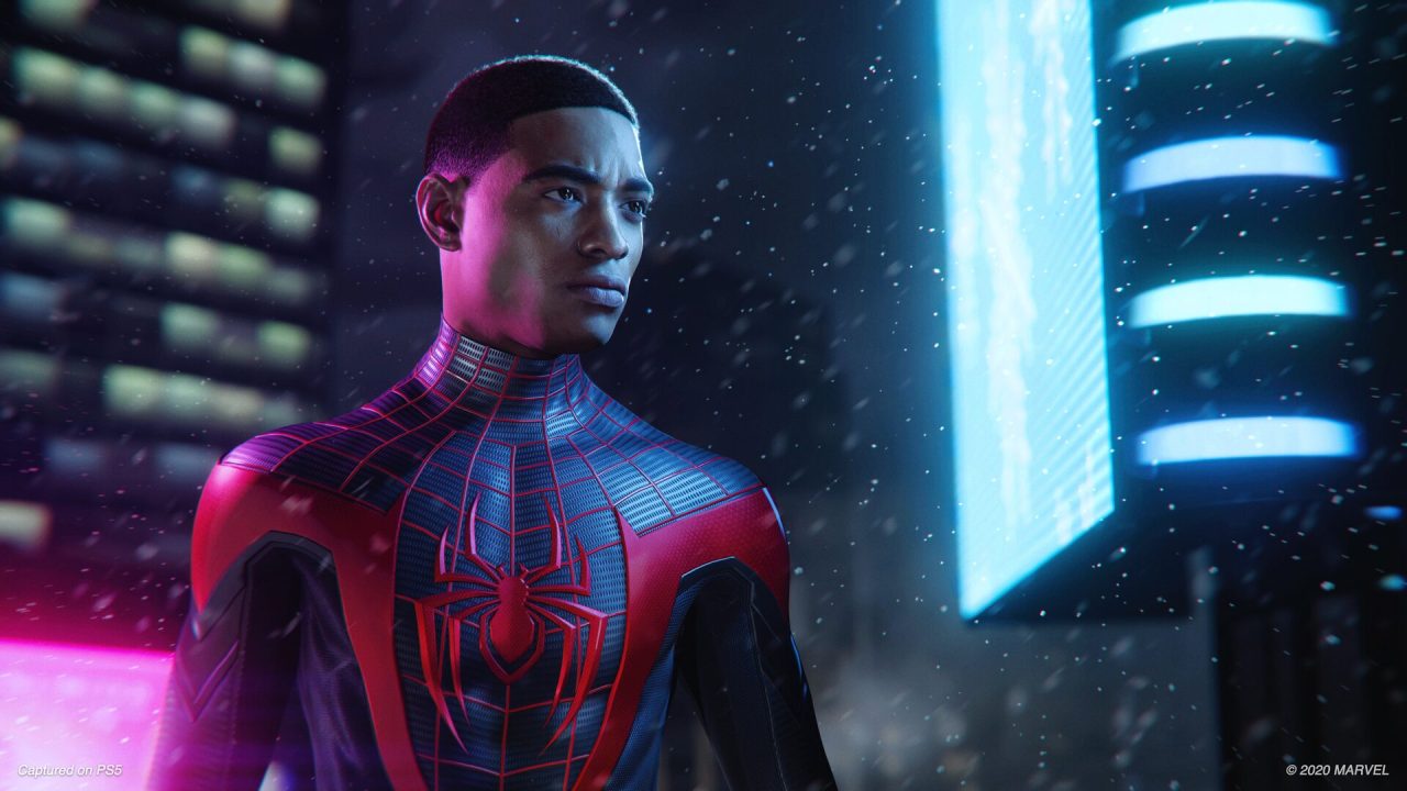 Spider-Man Miles Morales trofei: il volto di Miles Morales con la tuta rossa e nera