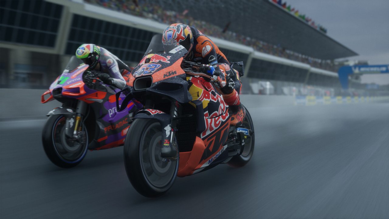 Platino di MotoGP24: duello tra KTM e Aprilia sotto la tribuna